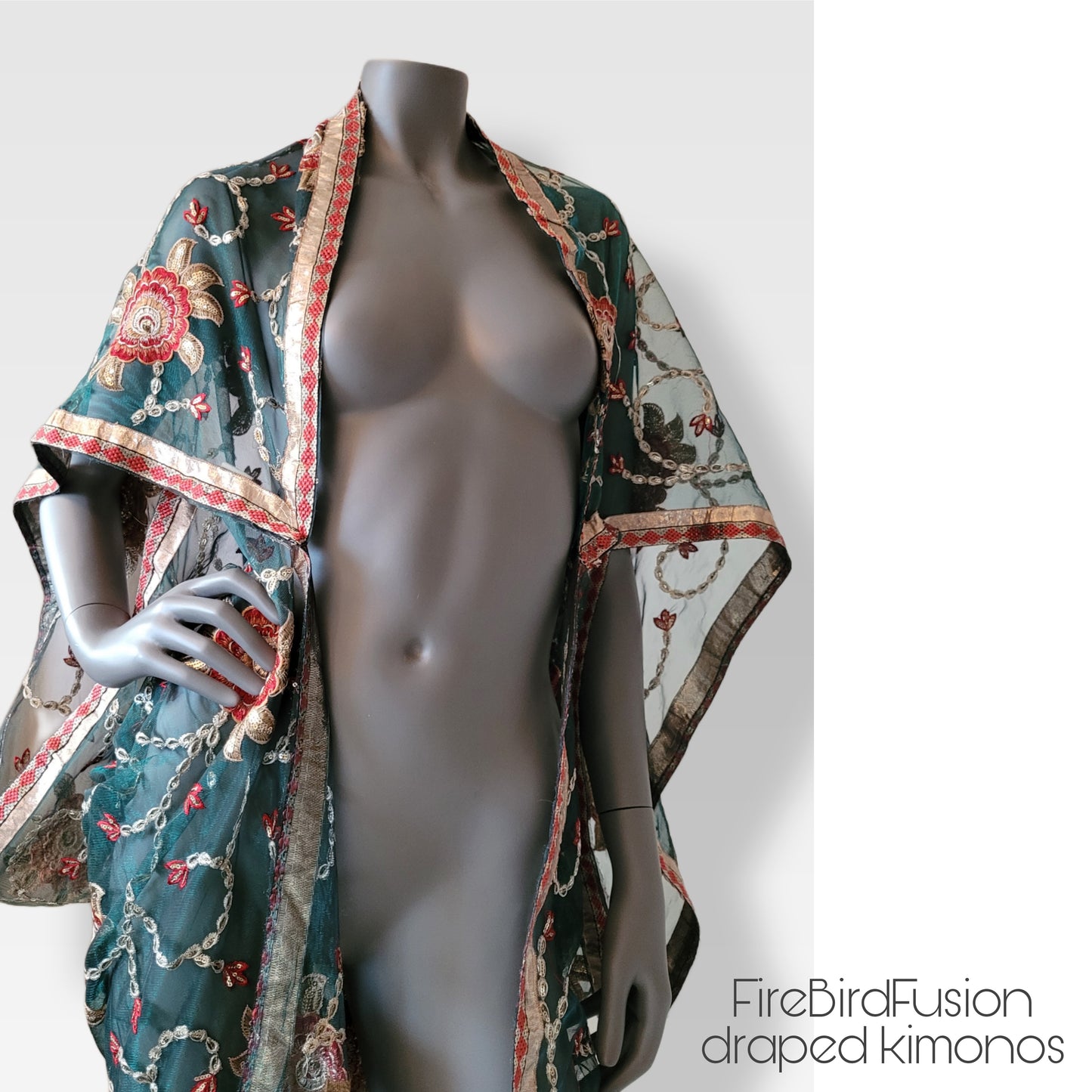 Draped short kimono in dark green net fabric with beautiful floral embroidery (M)