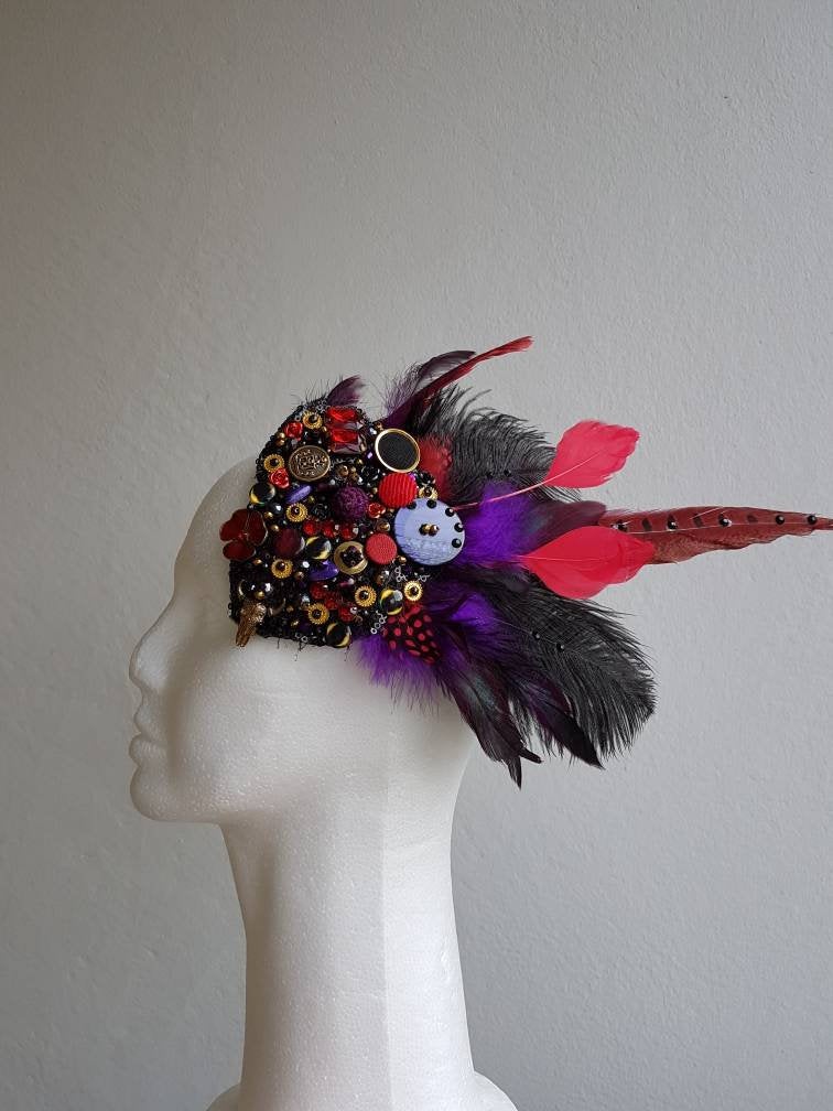 The Harlequin Collection: the Harlequin Bull's Eye hair ornament