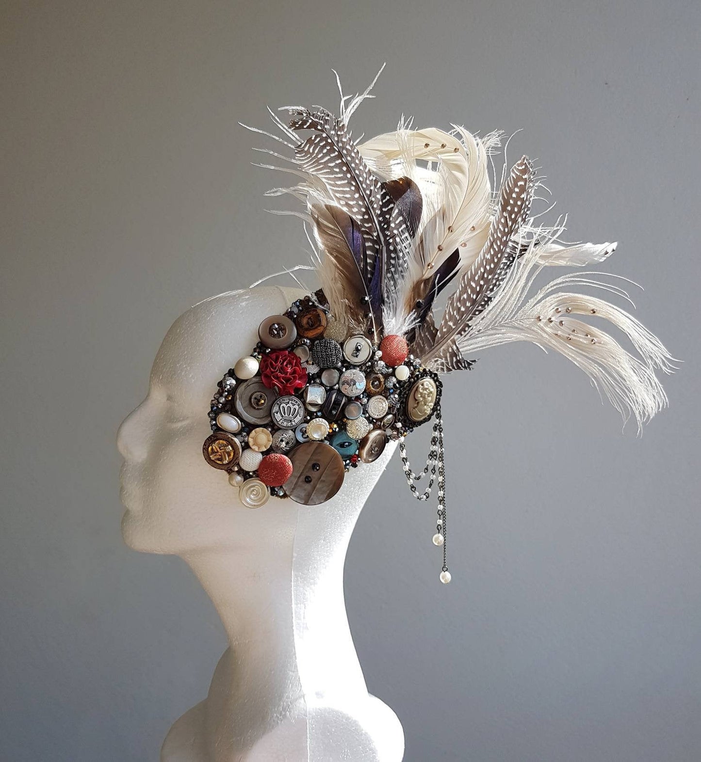 Harlequin Collection: The Harlequin Bon Voyage bridal hair ornament