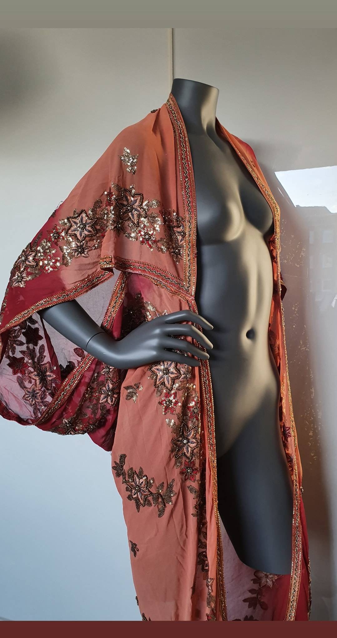 Draped kimono, dark blush and light wine with elaborated embrodery in antique gold sequins and beads (M)